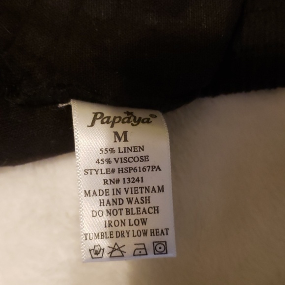 NWOT linen shorts - Picture 2 of 2